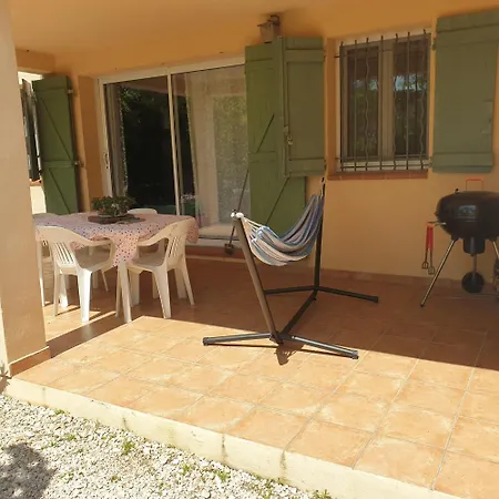 Apartment L'oliveraie *