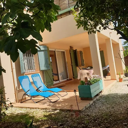 Apartment L'oliveraie *
